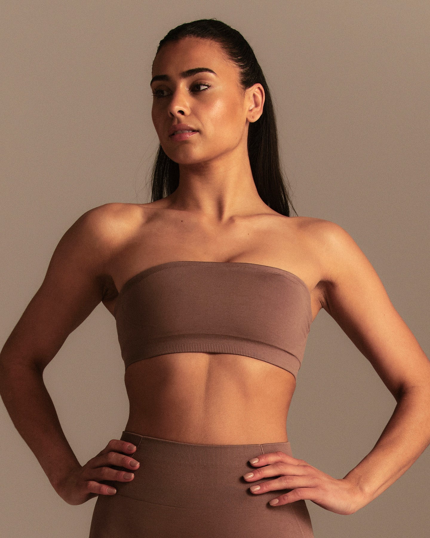 Define 2.0 Seamless Bandeau Bra | Mocha