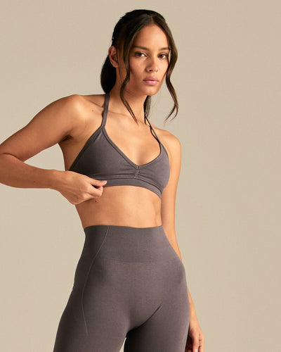 Define 2.0 Scrunch V-Neck Bra | Slate Grey