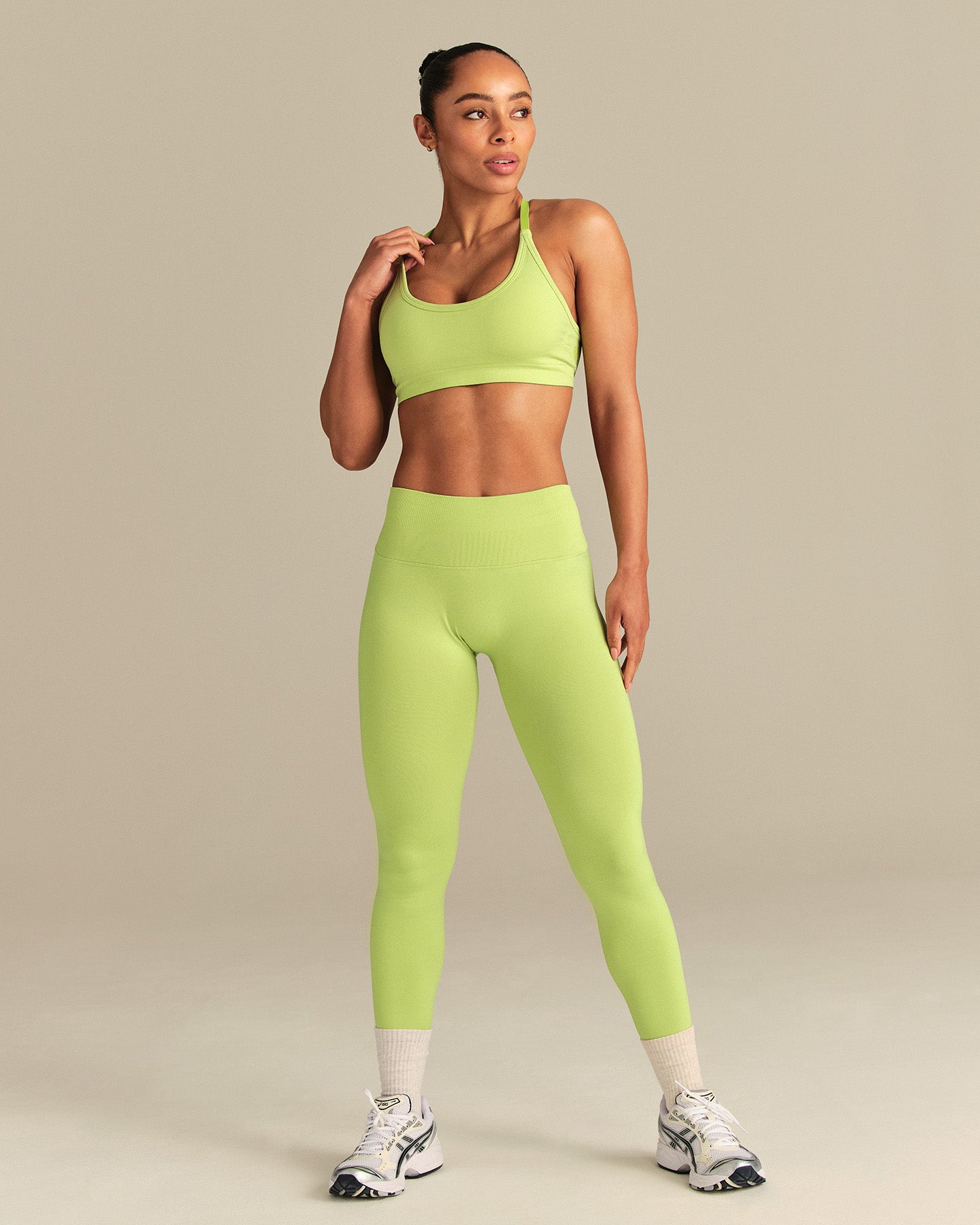 Define 2.0 Seamless Cross Back Bra | Lime Punch