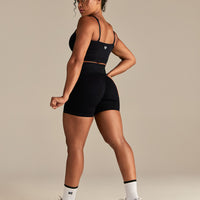 Power Seamless Built-In Bra Tank | Black