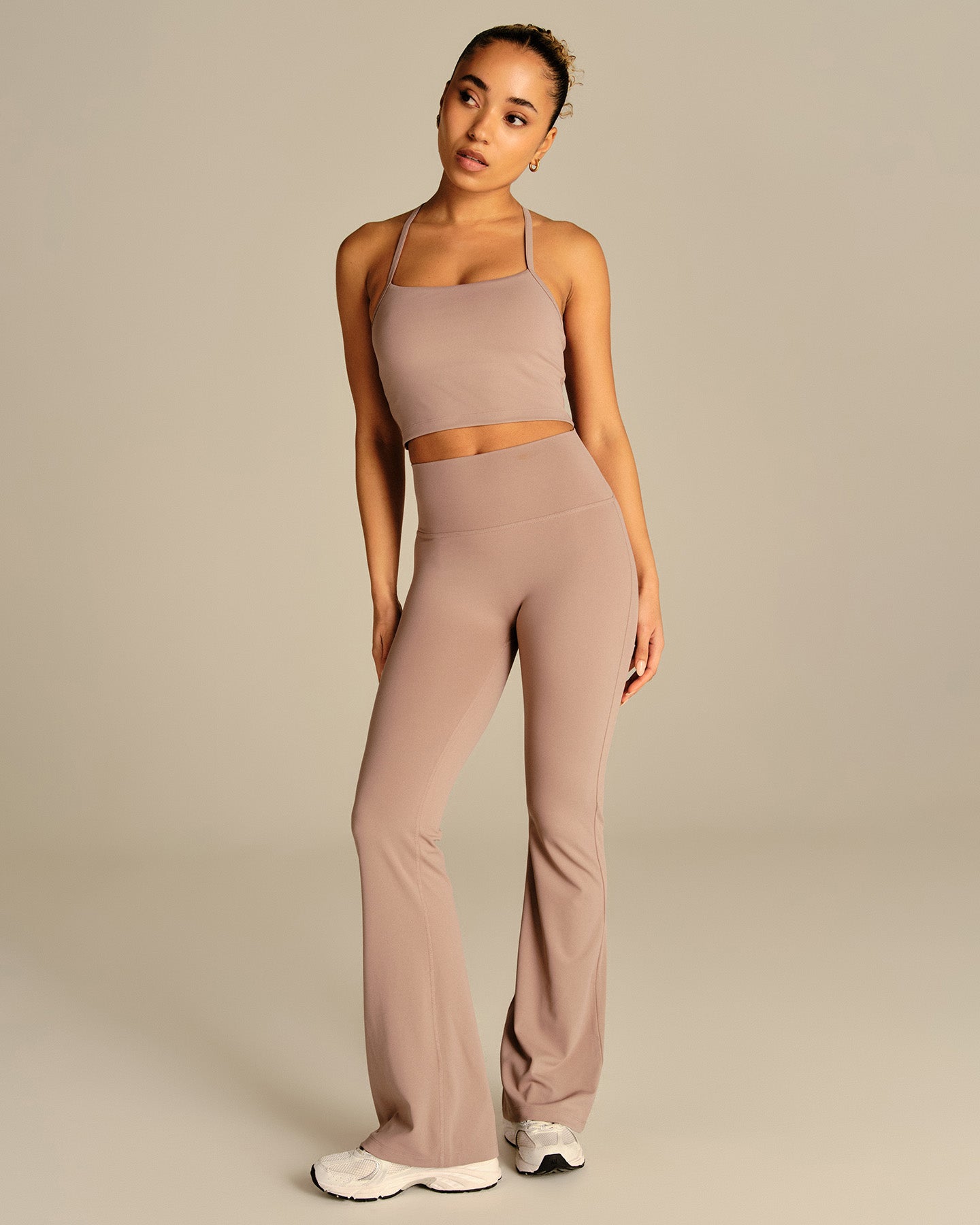 Essential Built-In Bra Crop Tank Top | Mauve Taupe