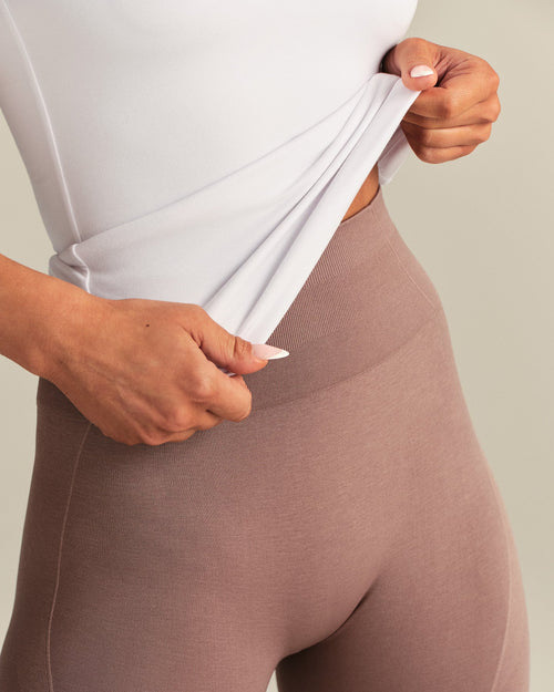 Smooth Contour Midi Square Neck Tank | White