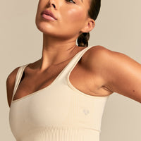 Power Scoop Back Bra | Off White