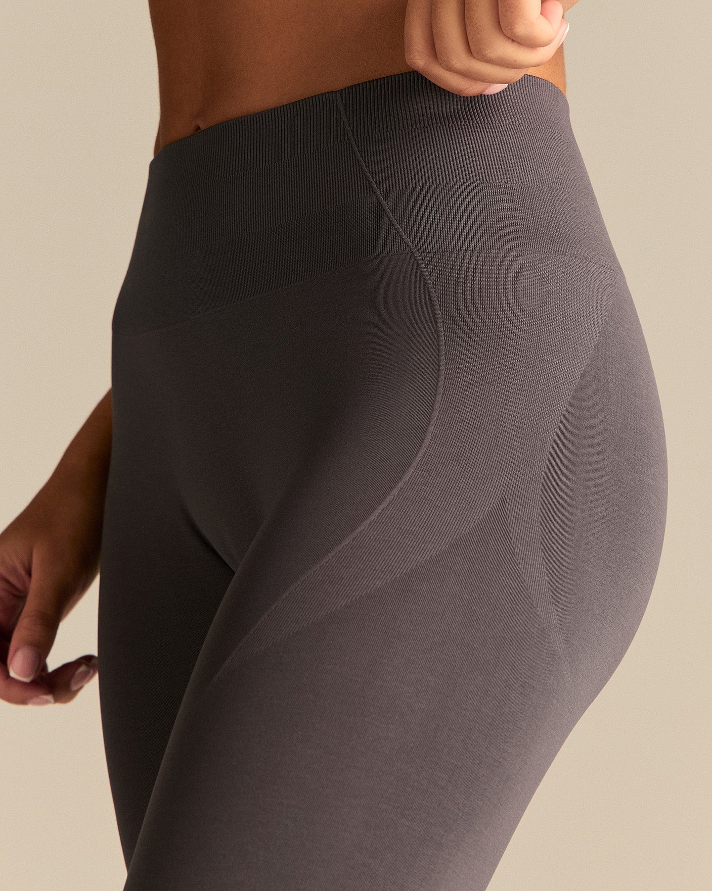 Define 2.0 Seamless Scrunch Leggings | Slate Grey