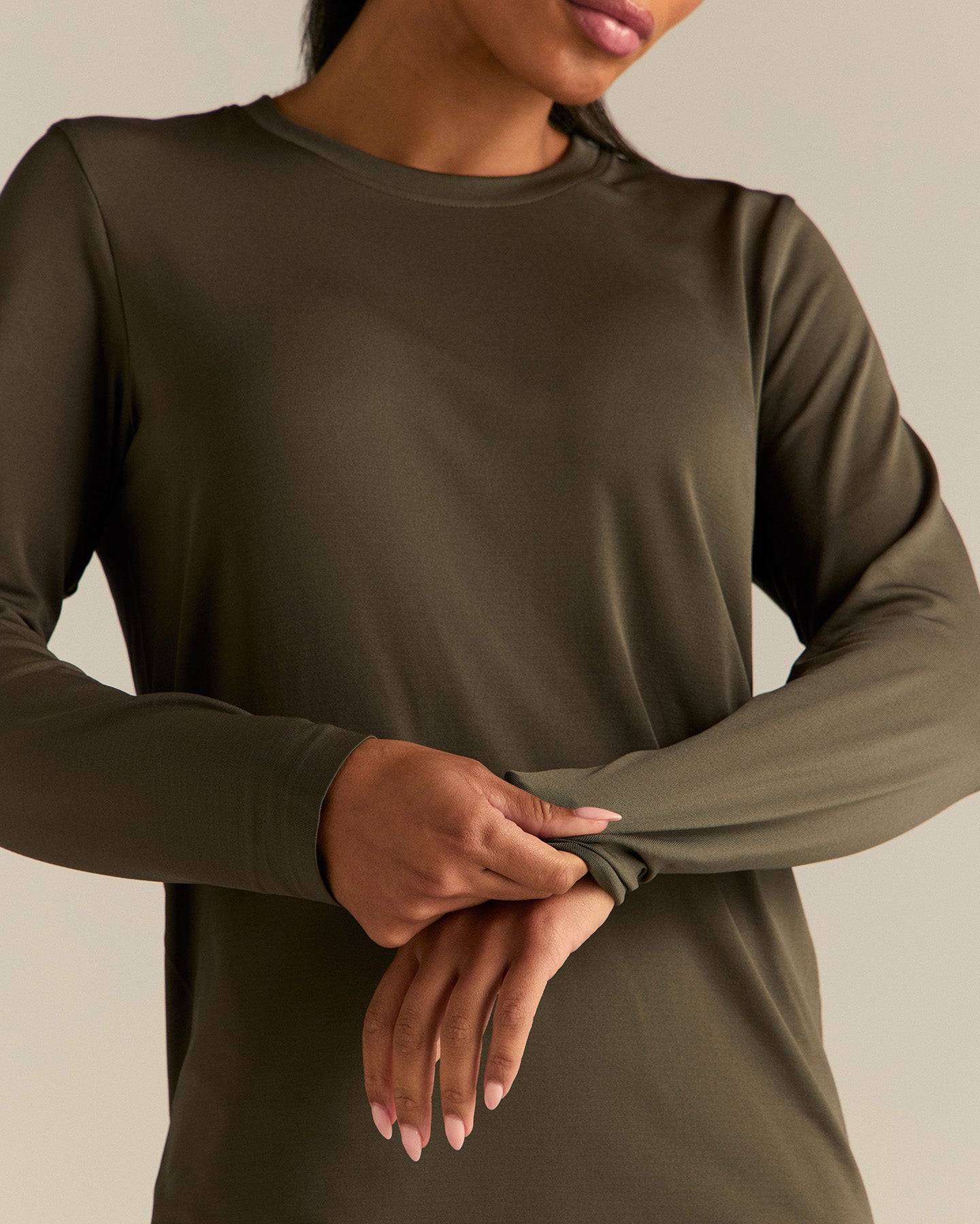 Lightweight Seamless Long Sleeve T-Shirt | Dark Olive