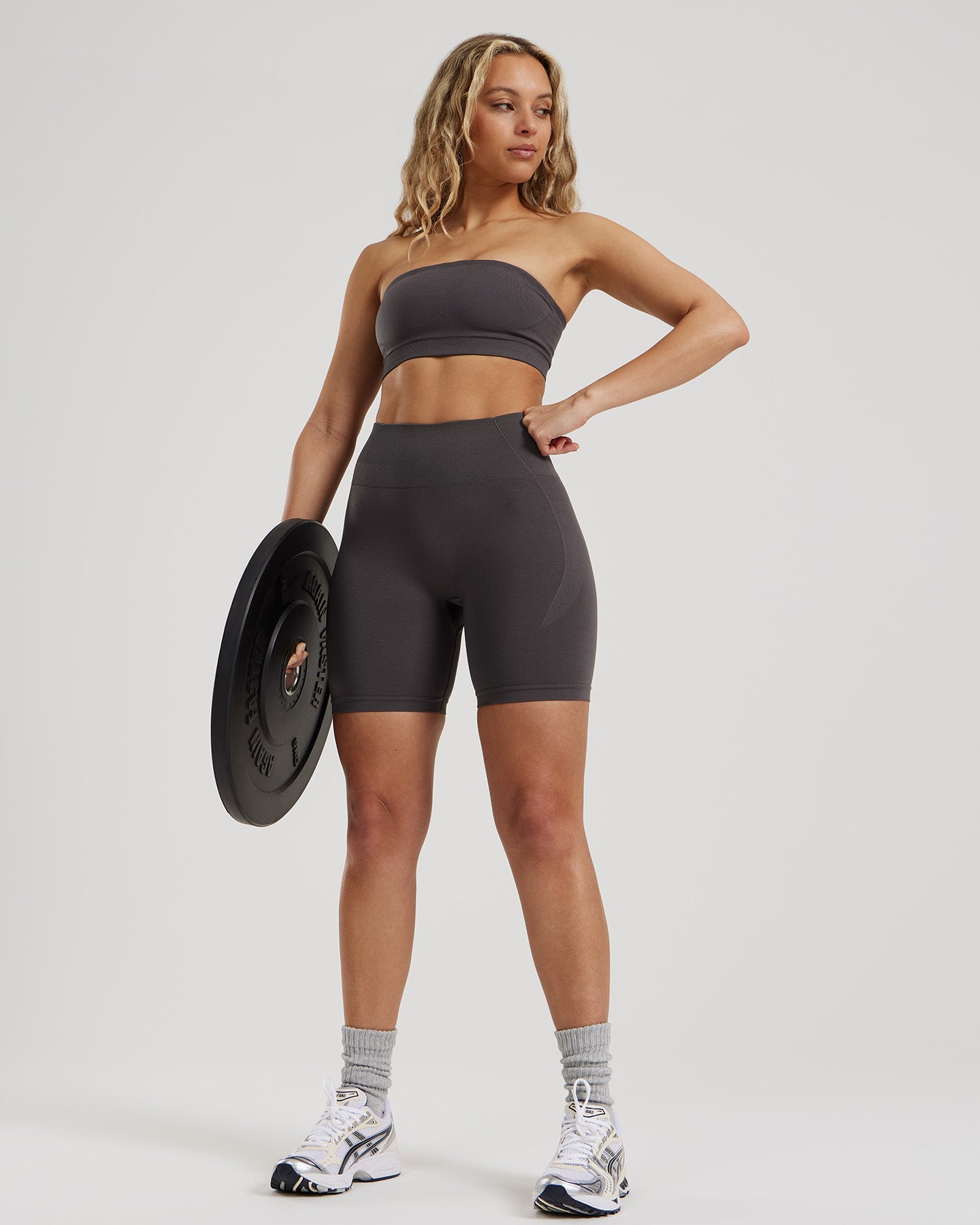 Define 2.0 Seamless Bandeau Bra | Graphite