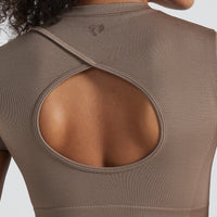 Motion Seamless Short Sleeve Crop Top | Caribou