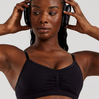 Define 2.0 Seamless Scrunch Bralette | Black
