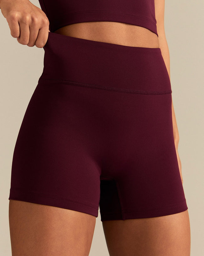 Essential Shorts | Merlot
