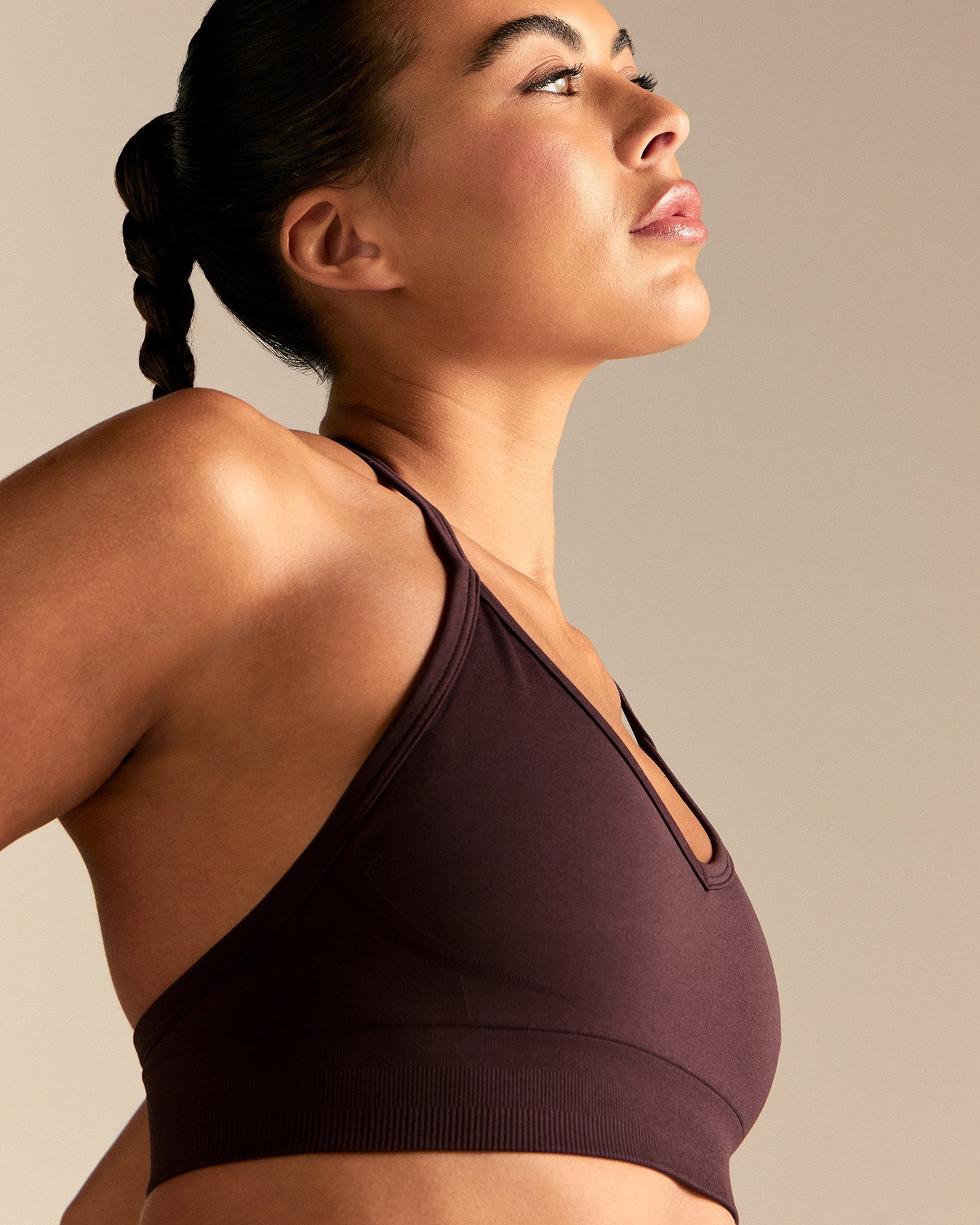 Define 2.0 Seamless Halter Neck Bra | Cafe Noir