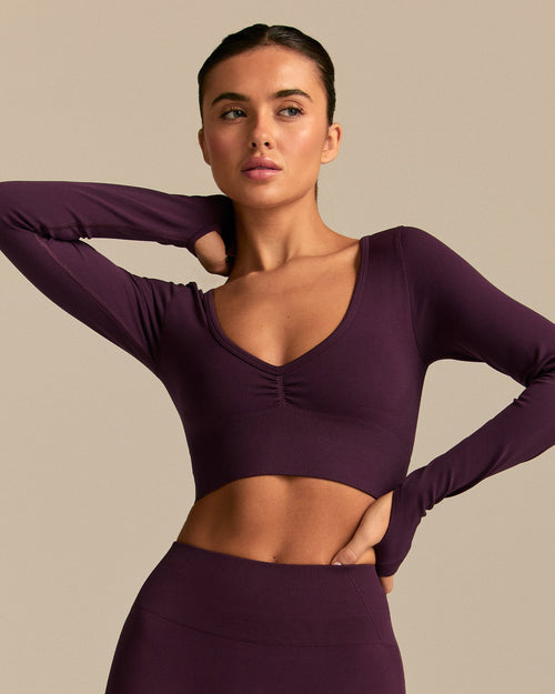 Define 2.0 Long Sleeve Scrunch Crop Top | Blackberry