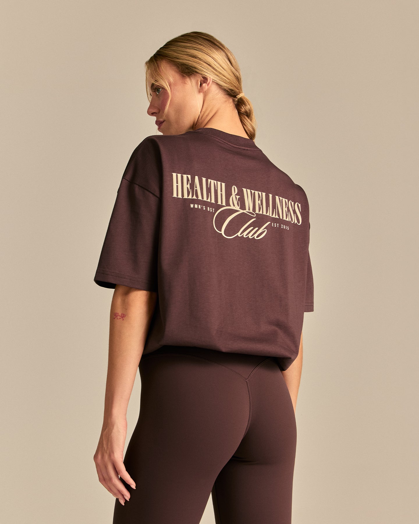 Comfort Oversized Wellness Short Sleeve T-Shirt | Cocoa Powder (1/6)