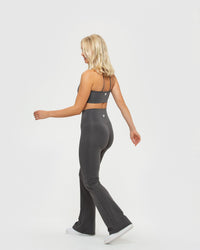 Essential Flared Leggings | Graphite