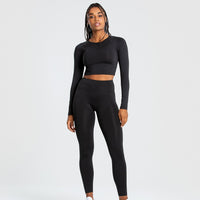 Essential Long Sleeve Crop Top | Black