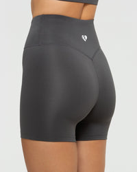 Essential Shorts | Graphite