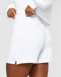 Comfort Shorts | White