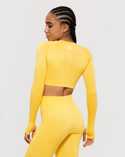Gymshark flawless knit on sale long sleeve crop top